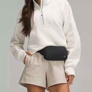 NWT Lululemon Black mini Everywhere Belt Bag *ripstop*